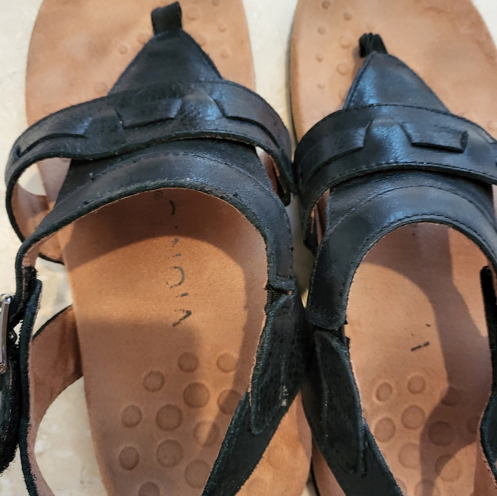 Black Leather Women's Sandals - Picture 12 of 12